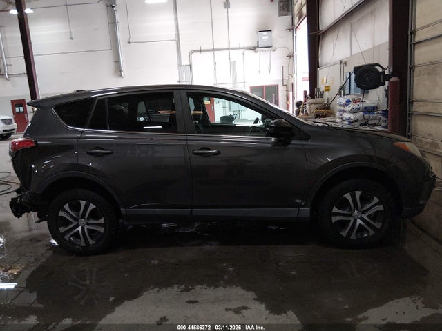 2T3BFREV2HW626771 Toyota RAV4 LE