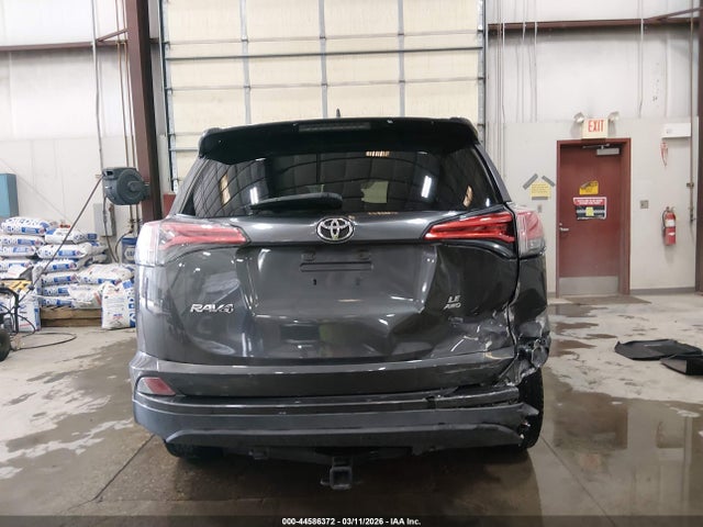 2T3BFREV2HW626771 Toyota RAV4 LE