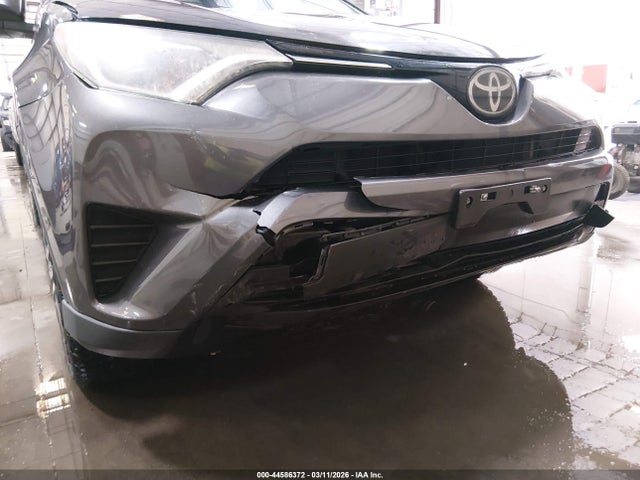 2T3BFREV2HW626771 Toyota RAV4 LE
