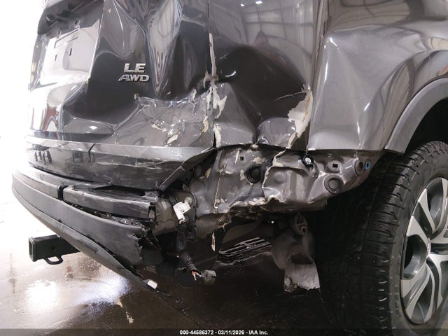 2T3BFREV2HW626771 Toyota RAV4 LE
