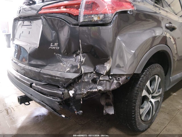 2T3BFREV2HW626771 Toyota RAV4 LE