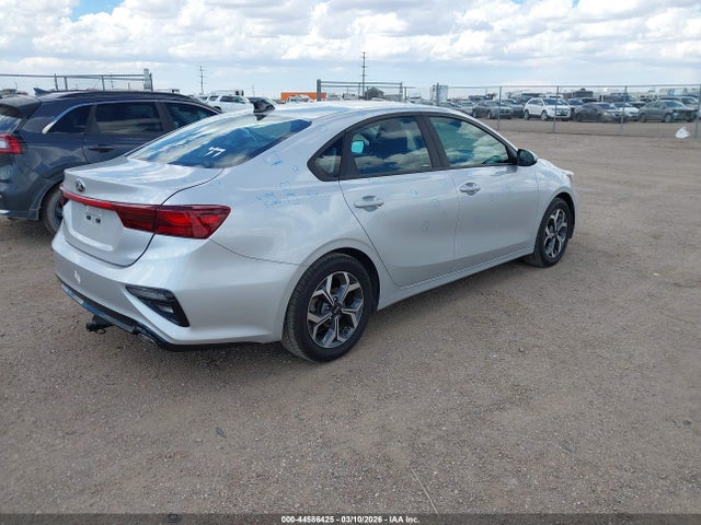 3KPF24AD7LE202908 KIA Forte Lxs
