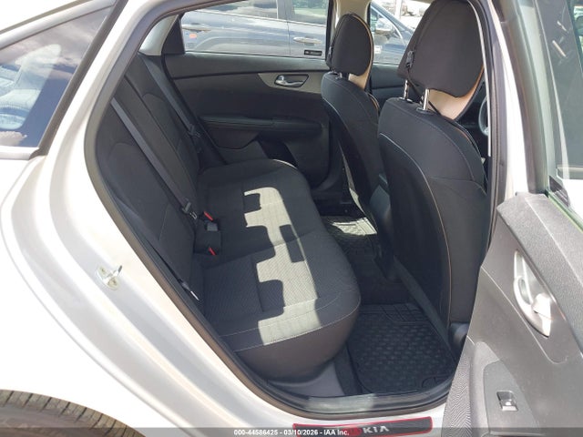 3KPF24AD7LE202908 KIA Forte Lxs