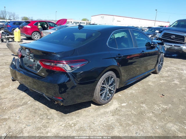 2021 Toyota Camry Se მანქანა იყიდება აუქციონზე, vin: 4T1G11AK0MU405433, აუქციონის ნომერი: 44586446