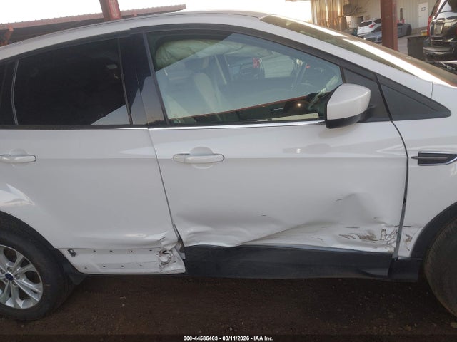 Ford ESCAPE SE 2017 1FMCU0G96HUB46389 Image 6