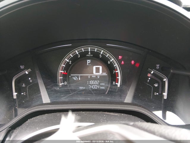2HKRW6H38JH200118 Honda CR-V LX