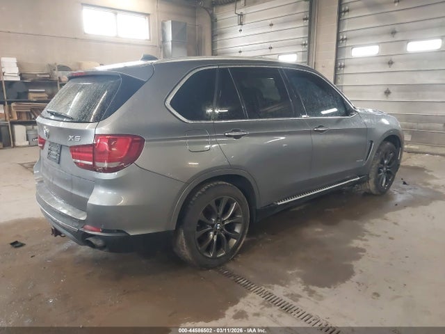 2014 BMW X5 5UXKR0C58E0H28664 Photo 3