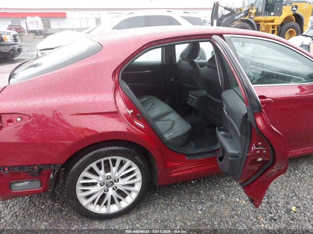 4T1B11HK7JU507050 Toyota CAMRY XLE