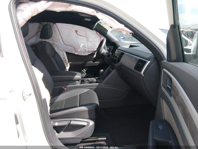 2022 Volkswagen Atlas Cross Sport 3.6l V6 Se W/technology მანქანა იყიდება აუქციონზე, vin: 1V2KE2CA5NC210883, აუქციონის ნომერი: 44586543