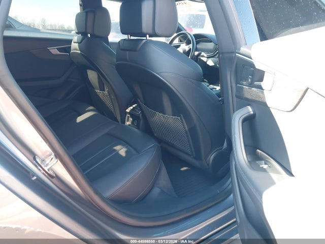 44586550 :رقم المزاد ، WAUENCF56KA024387 vin ، 2019 Audi A5 45 Premium مزاد بيع