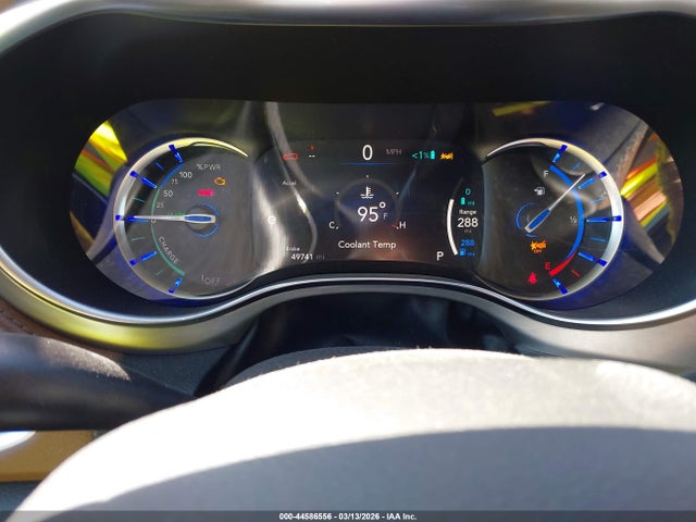 2021 Chrysler Pacifica Hybrid Limited მანქანა იყიდება აუქციონზე, vin: 2C4RC1S7XMR572994, აუქციონის ნომერი: 44586556