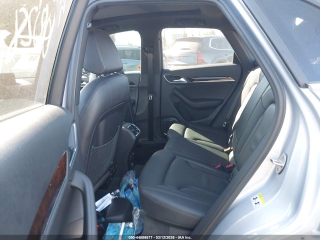 WA1GCCFS5HR009052 Audi Q3 2.0t Premium