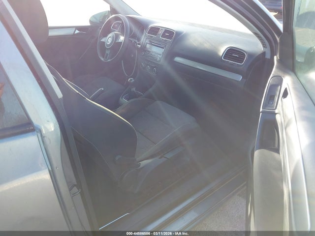 2011 Volkswagen Golf 2.5l 2-door მანქანა იყიდება აუქციონზე, vin: WVWAB7AJ5BW117409, აუქციონის ნომერი: 44586586