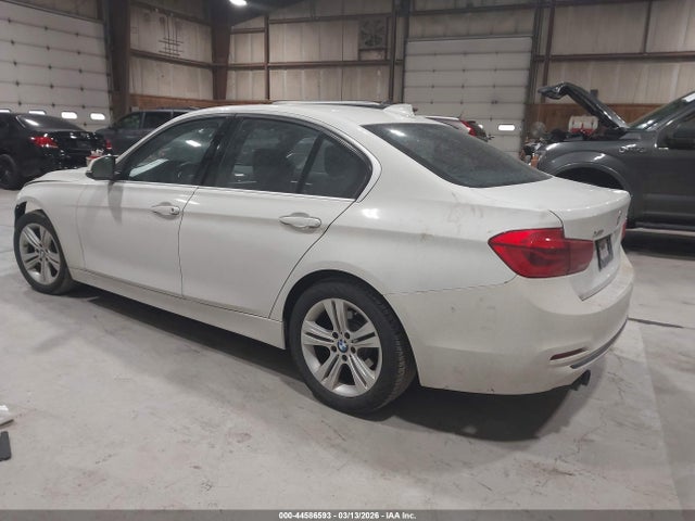 44586593 :رقم المزاد ، WBA8D9G55JNU66845 vin ، 2018 Bmw 330i Xdrive مزاد بيع