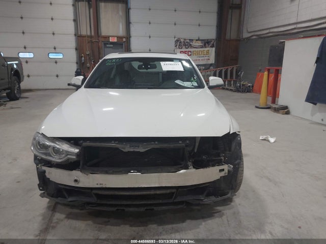 44586593 :رقم المزاد ، WBA8D9G55JNU66845 vin ، 2018 Bmw 330i Xdrive مزاد بيع