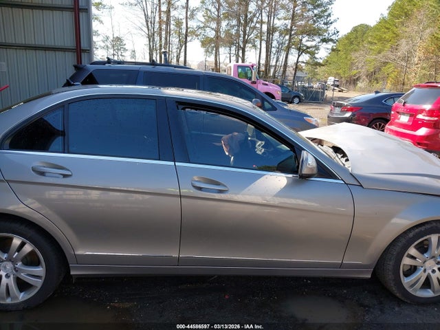 2008 Mercedes-benz C 300 Luxury/sport მანქანა იყიდება აუქციონზე, vin: WDDGF54X48F131755, აუქციონის ნომერი: 44586597