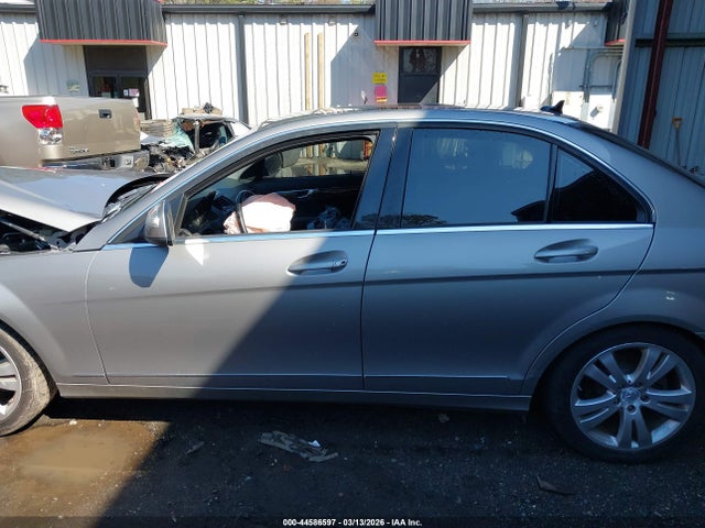 2008 Mercedes-benz C 300 Luxury/sport მანქანა იყიდება აუქციონზე, vin: WDDGF54X48F131755, აუქციონის ნომერი: 44586597