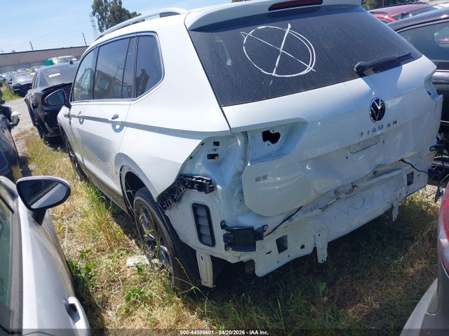 2023 VOLKSWAGEN TIGUAN 3VVNB7AX9PM112874 Photo 2