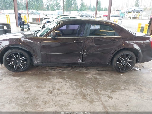 Продажа на аукционе авто 2005 Chrysler 300 Touring, vin: 2C3JA53G75H530044, номер лота: 44586607