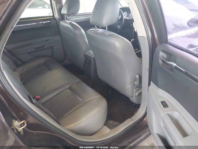 Продажа на аукционе авто 2005 Chrysler 300 Touring, vin: 2C3JA53G75H530044, номер лота: 44586607