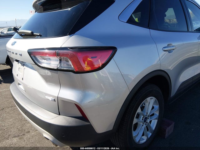 1FMCU9G61LUB25551 Ford ESCAPE SE