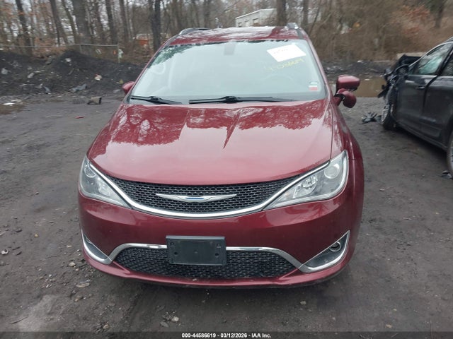 Продаж на аукціоні авто 2018 Chrysler Pacifica Touring L, vin: 2C4RC1BG2JR274273, номер лоту: 44586619
