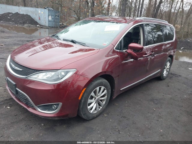 Продаж на аукціоні авто 2018 Chrysler Pacifica Touring L, vin: 2C4RC1BG2JR274273, номер лоту: 44586619