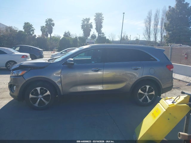 KIA Sorento 2.0t Ex 2016 5XYPH4A17GG022653 Image 14