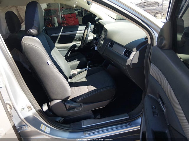 Mitsubishi Outlander Es 2016 JA4AD2A36GZ009105 Image 5