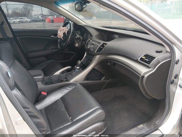 44586661 :رقم المزاد ، JH4CU2F66AC011057 vin ، 2010 Acura Tsx 2.4 مزاد بيع