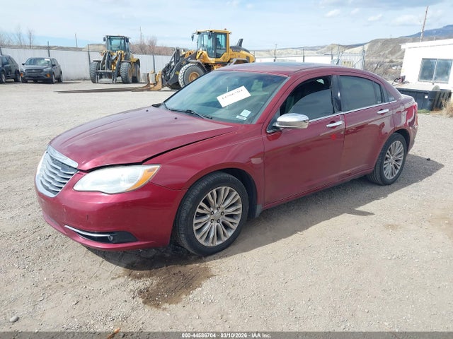 2011 CHRYSLER 200 1C3BC2FG0BN526719 Photo 1
