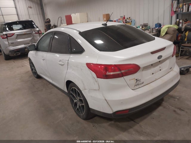 2017 FORD FOCUS 1FADP3H20HL202499 Photo 2