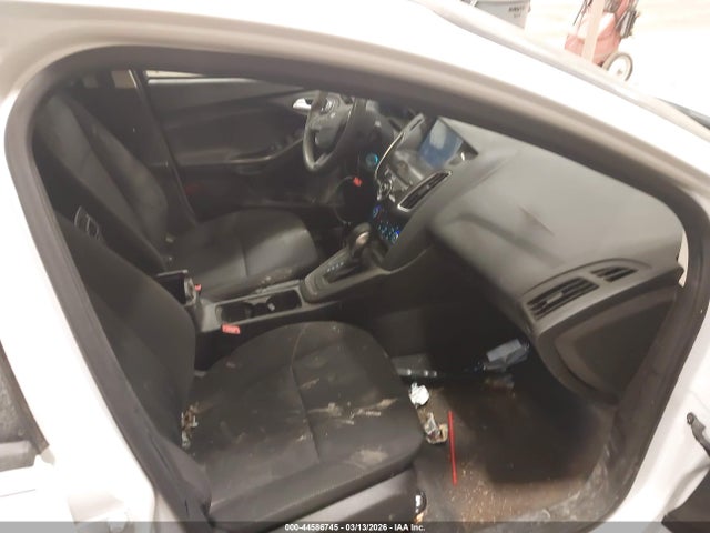 2017 FORD FOCUS 1FADP3H20HL202499 Photo 4
