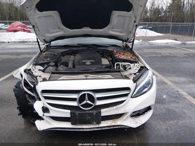 2016 Mercedes-benz C 300 4matic მანქანა იყიდება აუქციონზე, vin: 55SWF4KB6GU098413, აუქციონის ნომერი: 44586765