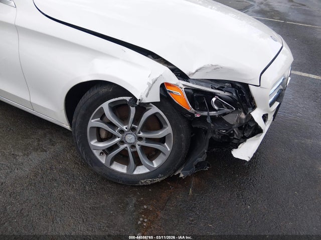 2016 Mercedes-benz C 300 4matic მანქანა იყიდება აუქციონზე, vin: 55SWF4KB6GU098413, აუქციონის ნომერი: 44586765