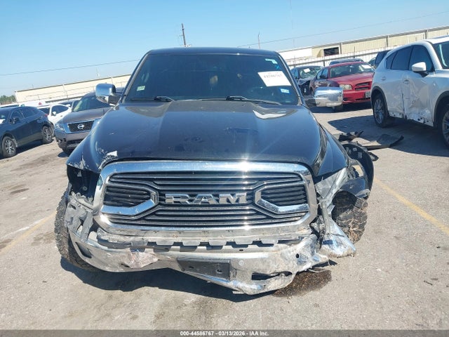 2017 Ram 1500 Limited  4x4 5'7 Box მანქანა იყიდება აუქციონზე, vin: 1C6RR7PT3HS829545, აუქციონის ნომერი: 44586767