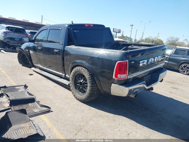 2017 Ram 1500 Limited  4x4 5'7 Box მანქანა იყიდება აუქციონზე, vin: 1C6RR7PT3HS829545, აუქციონის ნომერი: 44586767