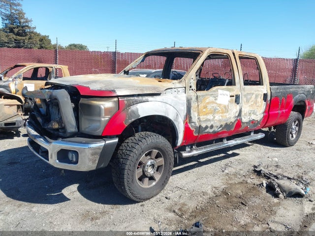 1FT8W3BT8FEA22933 Ford F-350 Lariat