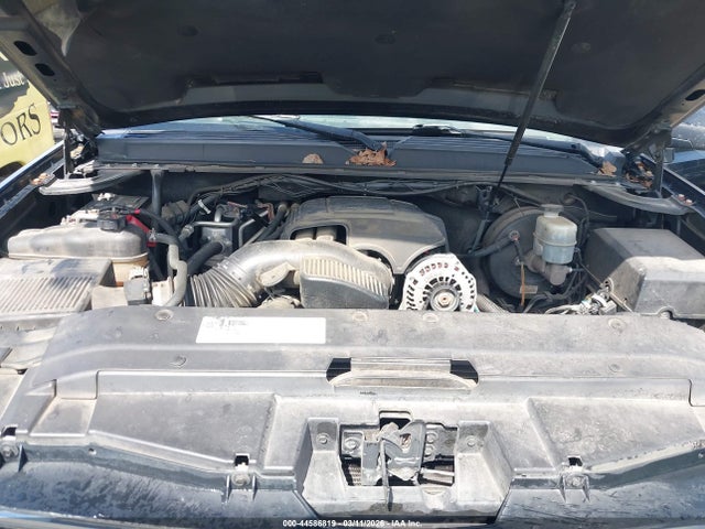 2011 CHEVROLET TAHOE 1GNSCBE07BR126785 Photo 9
