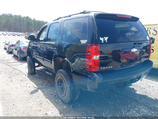 2011 CHEVROLET TAHOE 1GNSCBE07BR126785 Photo 2
