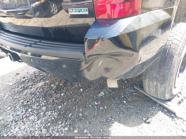 2011 CHEVROLET TAHOE 1GNSCBE07BR126785 Photo 5