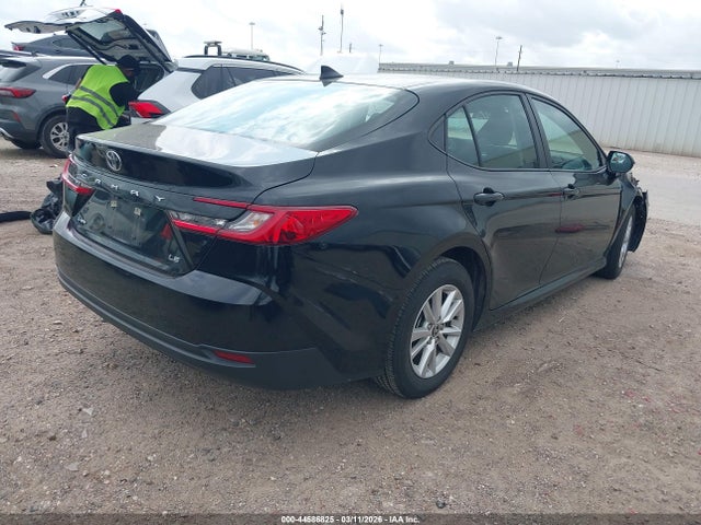 Toyota CAMRY LE 2025 4T1DAACK3SU503580 Image 4