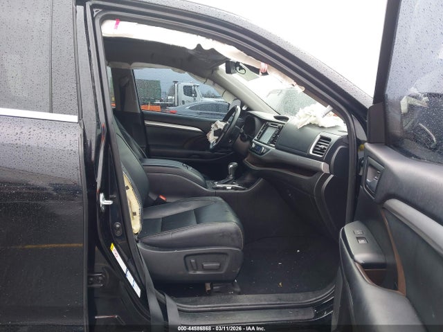 Toyota Highlander Xle 2018 5TDJZRFH1JS524199 Image 5