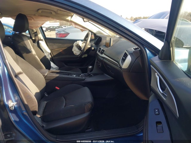44586899 :رقم المزاد ، 3MZBN1U7XHM134320 vin ، 2017 Mazda Mazda3 Sport مزاد بيع