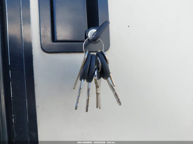 Продажа на аукционе авто 2015 Coachmen Catalina, vin: 5ZT2CAYB4FT006305, номер лота: 44586900