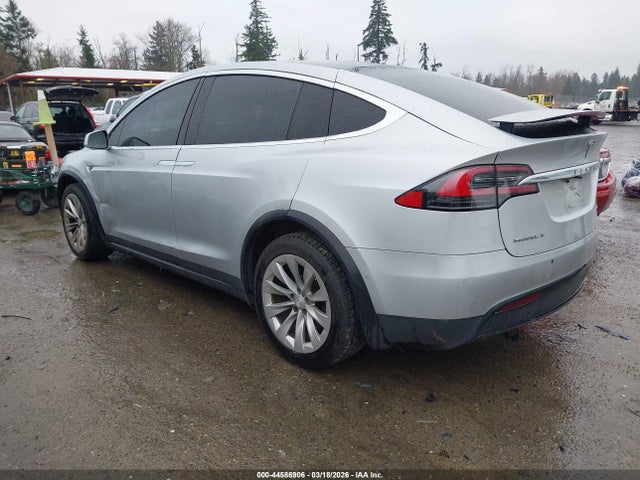 44586906 :رقم المزاد ، 5YJXCBE2XGF005116 vin ، 2016 Tesla Model X 60d/70d/75d/90d/p100d مزاد بيع