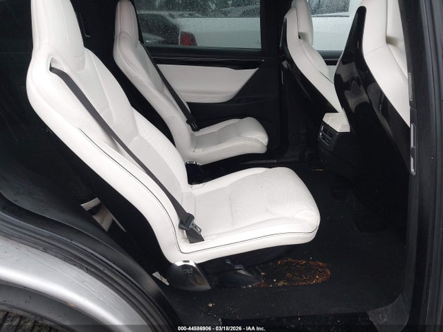 44586906 :رقم المزاد ، 5YJXCBE2XGF005116 vin ، 2016 Tesla Model X 60d/70d/75d/90d/p100d مزاد بيع
