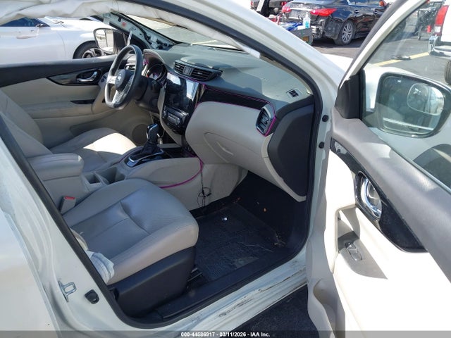 2017 NISSAN ROGUE SPORT JN1BJ1CP1HW011427 Photo 4