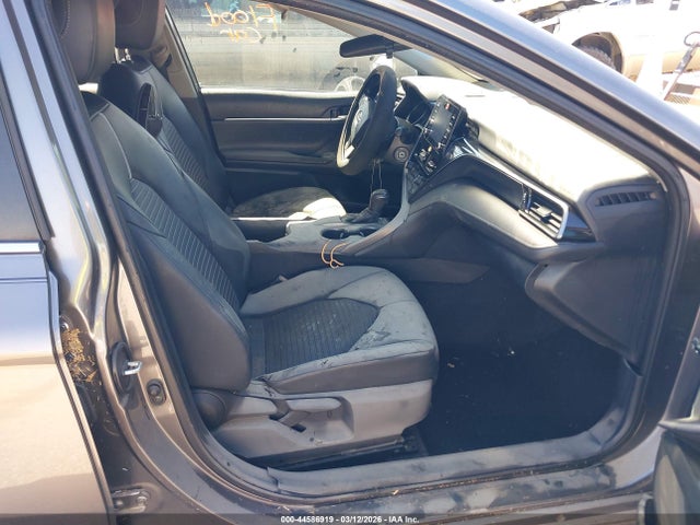 2021 Toyota Camry Se მანქანა იყიდება აუქციონზე, vin: 4T1G11AK9MU529720, აუქციონის ნომერი: 44586919