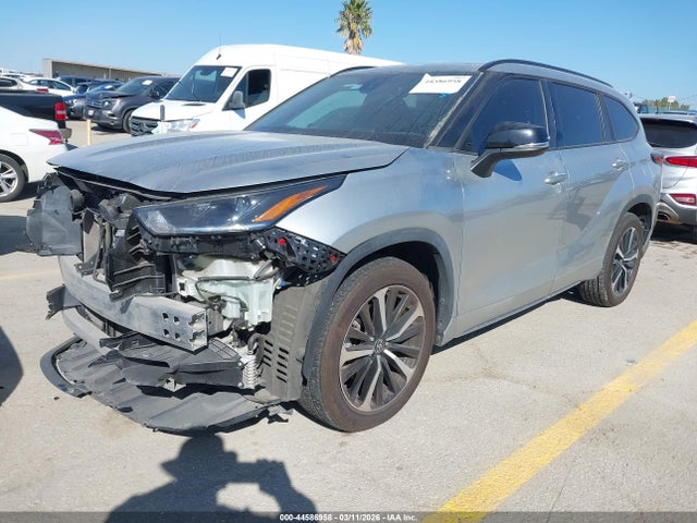 5TDLZRAH2MS066046 Toyota Highlander Xse